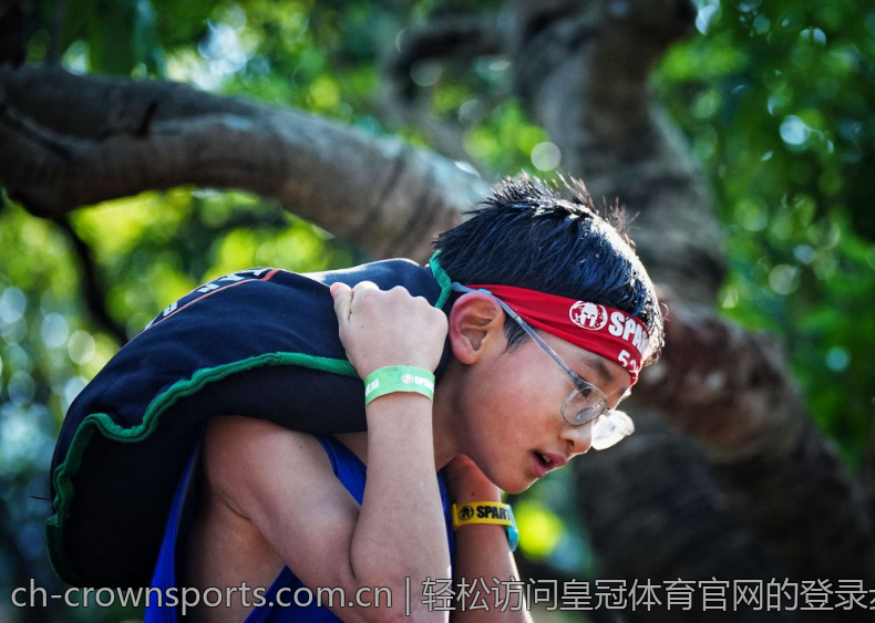 轻松访问皇冠体育官网的登录步骤